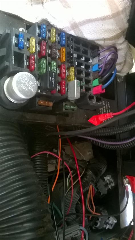 where are junction boxes located on fleetwood discovery 37t|fleetwood discovery fuse box.